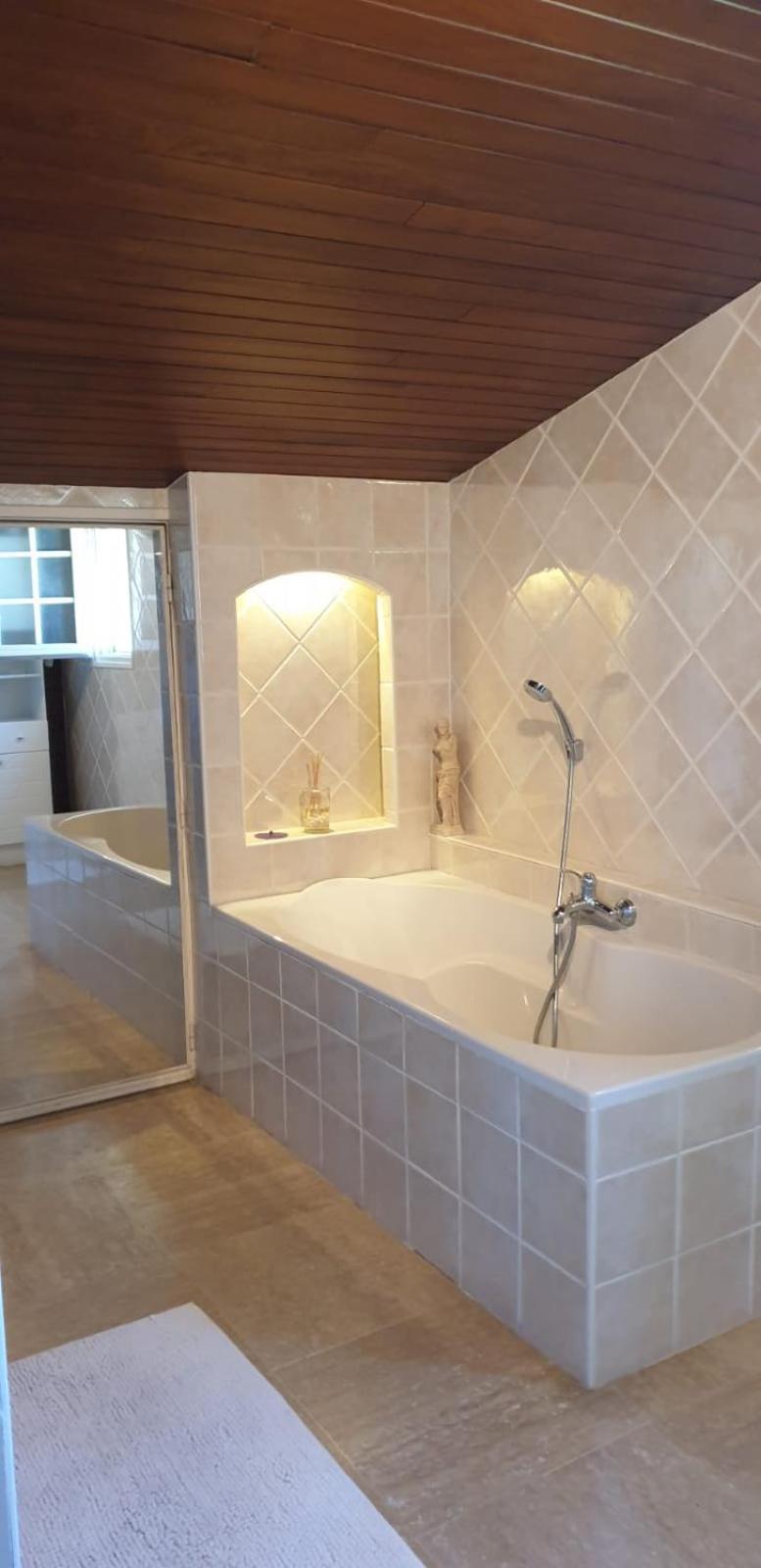 Solary 3* Le Pontet (Vaucluse)